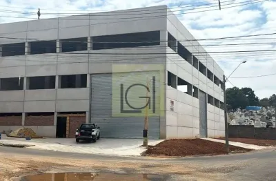 Galpão industrial para locação no distrito industrial dos bandeirantes em salto-sp: 940m² e 3 banheiros!