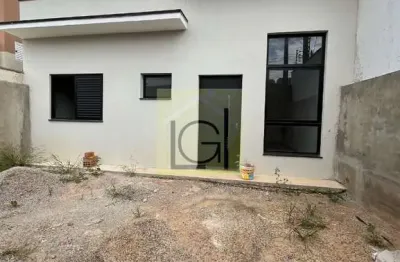 Imperdível: casa à venda em itu-sp, jardim santa rosa - 2 quartos, 1 suíte, 75,65 m², 2 vagas de garagem!