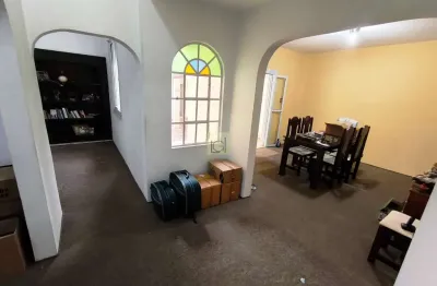 Apartamento à venda em itu-sp: 2 quartos, 3 salas, 1 banheiro, 108,81 m² no edifício josé de oliveira. confira já!