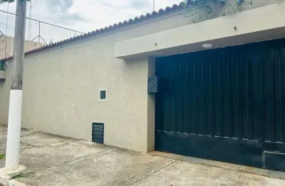 Impecável casa com 3 quartos e 2 suítes à venda em itu-sp, bairro brasil: 236,07m², 2 salas, 4 banheiros e 2 vagas.