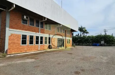 Galpão comercial/industrial com 10 salas, 7 banheiros e 50 vagas de garagem em Itu-SP, Marginal Emicol/Rodv. do Açucar - Confira!