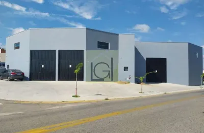 Galpão Comercial para Locação em Itu-SP, Bairro Jardim Residencial Itaim: 200m², 1 Banheiro.