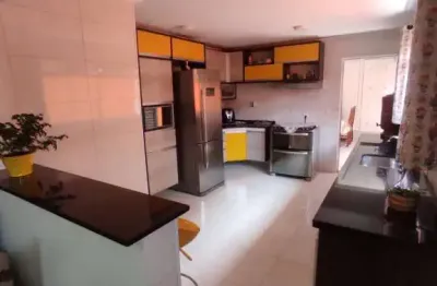 Casa à venda em mogi das cruzes-sp, conjunto residencial cocuera: 3 quartos, 1 sala, 3 banheiros, 2 vagas e 130,00m² de área.