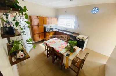Casa à venda em mogi das cruzes-sp, jardim universo: 3 quartos, 1 suíte, 1 sala, 2 banheiros, 198,30 m². por r$: 740 mil.