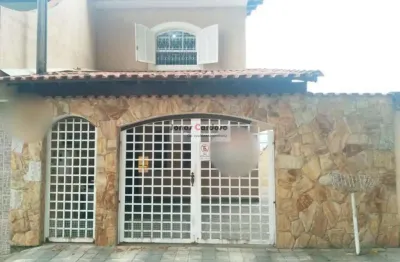 Imperdível oportunidade, casa à venda na brás de pina em mogi das cruzes-sp! 3 quartos, 1 suíte, 2 salas, 164m². ótimo para escritório e clínica.