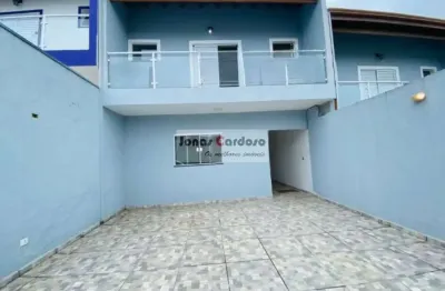 Excelente casa com 3 suítes, no parque santana em mogi, por r$600 mil. ótima localização, próximo ao parque da cidade e do centro!