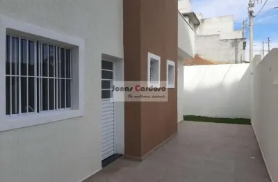 Casa térrea a venda com 2 quartos sendo 1 suíte, 65m² com excelente acabamento, amplo quintal nos fundos por r$: 450 mil. botujuru, mogi das cruzes.
