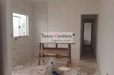 Casa terrea saindo forno a venda na vila pomar, com 2 quartos sendo 1 suíte, sala e cozinha conceito aberto, por r$: 350 mil. mogi das cruzes