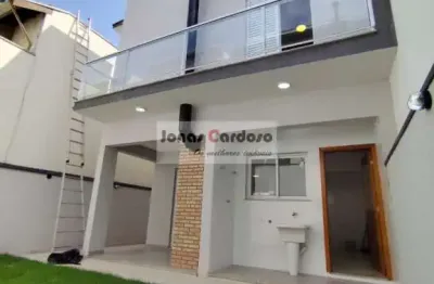 Sobrado de 150m² a venda no cond. parque das figueiras, 3 quartos sendo 3 suites, cozinha planejada, sala de tv . r$: 1.150.000. mogi das cruzes