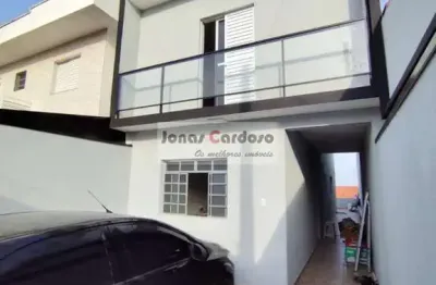 Excelente sobrado à venda bairro braz cubas em mogi das cruzes, com 3 quartos, 1 suíte, 2 vagas, porão e quinta, por apenas r$: 545 mil