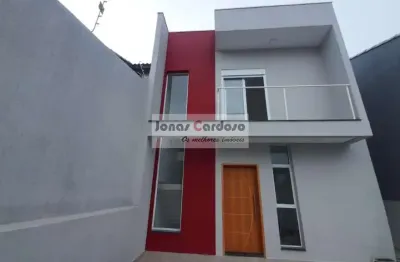 Imperdível oportunidade: sobrado à venda na villa di cesar em mogi das cruzes. com  3 quartos (1 suíte), 3 banheiros, 2 vagas, quintal. r$: 750 mil .