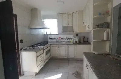Imperdível casa comercial à venda na vila lavínia em mogi das cruzes. com 3 quartos, 1 suíte, 2 salas, 2 banheiros, 2 vagas de garagem!