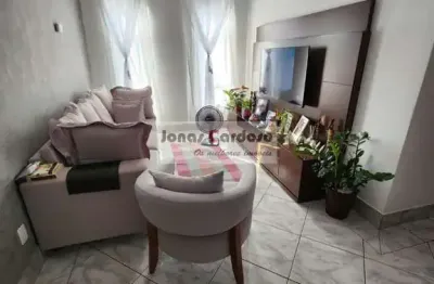 Apartamento à venda no ed. cristina, mogi moderno: 2 quartos, sala ampla, garagem coberta, 66m². com planejados, sofá, ar condicionado. r$: 295 mil
