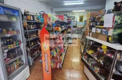 Mercado com todas as mercadorias à venda na vila moraes, mogi das cruzes-sp!  mercado consolidado com mais de 15 anos de tradição. por r$: 180 mil.