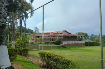 Chácara de luxo à venda em biritiba-mirim-sp: 3 quartos, 3 suítes, 3 salas, 7 banheiros, 10 vagas de garagem, 480m² de área.