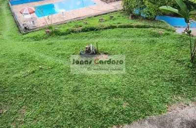 Chácara de 2.040 m² em biritiba mirim, 300 m² área construída
