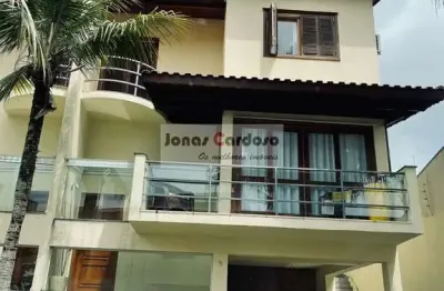 Casa em condomínio de luxo na vila oliveira, mogi das cruzes-sp: 3 quartos, 2 suítes, 1 sala, 2 banheiros, 3 vagas, 300m².