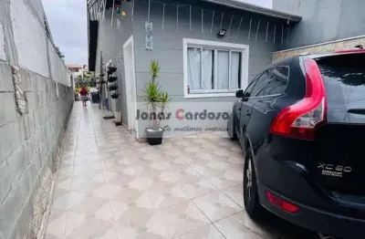 Casa térrea bem espaçosa à venda em mogi das cruzes-sp, 3 quartos, 1 suíte, 2 vagas de garagem, 74,70m² - conj. nova bertioga. por 690 mil.