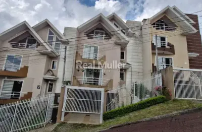 Lindo sobrado quadriplex no pilarzinho - 181,94 m2 de área construída