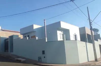 Casa com 2 quartos à venda na Rua Presidente Tancredo Neves, 1111111111, Jardim América, Monte Sião