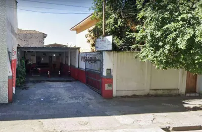 Barracão / Galpão / Depósito à venda na Vila Mathias, Santos 