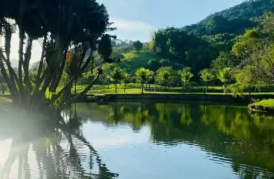 Fazenda de luxo com 4 quartos e 105 hectares em cachoeiras de macacu-rj: nascente e cachoeiras!