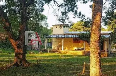 Casa com 2 quartos à venda no vale das pedrinhas, guapimirim  por r$ 210.000