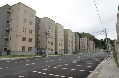 Apartamento com 2 quartos à venda na rua goianinha, curicica, rio de janeiro, 55 m2 por r$ 230.000