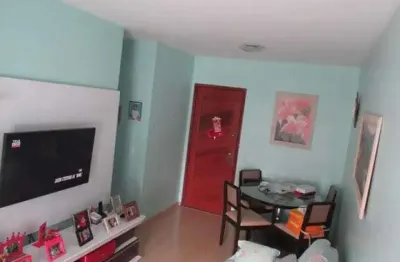 Apartamento com 2 quartos à venda na estrada da covanca, tanque, rio de janeiro por r$ 179.900