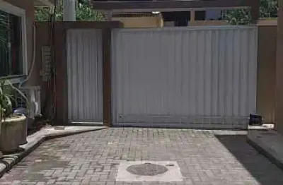 Casa em condomínio fechado com 2 quartos à venda na rua nossa senhora dos remédios, jacarepaguá, rio de janeiro, 100 m2 por r$ 265.000