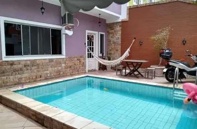 Casa em condomínio fechado com 2 quartos à venda na estrada dos bandeirantes, jacarepaguá, rio de janeiro, 95 m2 por r$ 595.000