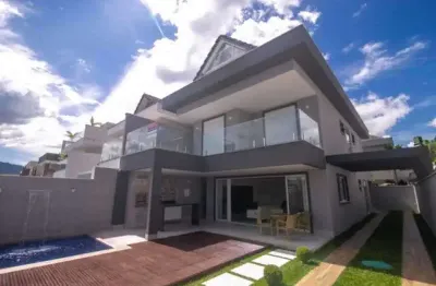 Casa em condomínio fechado com 4 quartos à venda na estrada vereador alceu de carvalho, vargem grande, rio de janeiro por r$ 2.650.000