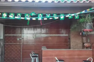 Casa com 3 quartos à venda na rua elvira da fonseca, tanque, rio de janeiro, 115 m2 por r$ 240.000