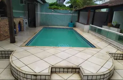 Casa com 9 quartos à venda na rua hugo thompson nogueira, jacarepaguá, rio de janeiro, 680 m2 por r$ 790.000