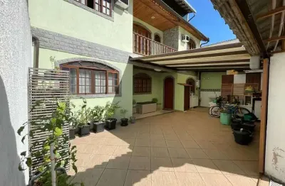 Casa em condomínio fechado com 3 quartos à venda na rua pinto teles, praça seca, rio de janeiro, 188 m2 por r$ 550.000