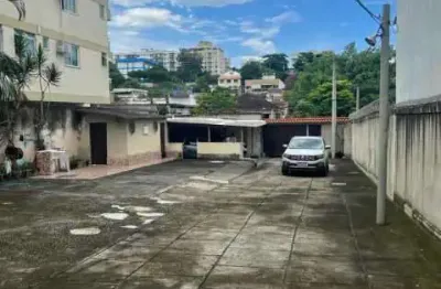 Casa com 2 quartos à venda na rua comendador siqueira, pechincha, rio de janeiro, 600 m2 por r$ 800.000