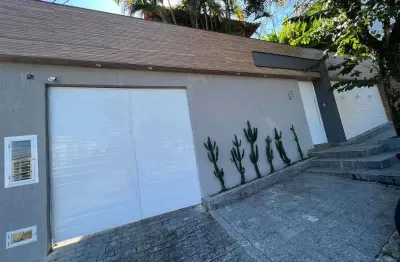 Casa em condomínio fechado com 4 quartos à venda na rua timboaçu, jacarepaguá, rio de janeiro, 550 m2 por r$ 1.850.000
