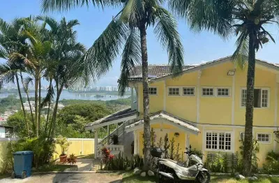 Casa em condomínio fechado com 4 quartos à venda na estrada de jacarepaguá, itanhangá, rio de janeiro, 1500 m2 por r$ 1.400.000