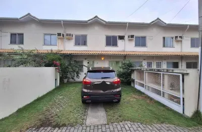 Casa em condomínio fechado com 3 quartos à venda na rua oswaldo lussac, taquara, rio de janeiro, 113 m2 por r$ 330.000