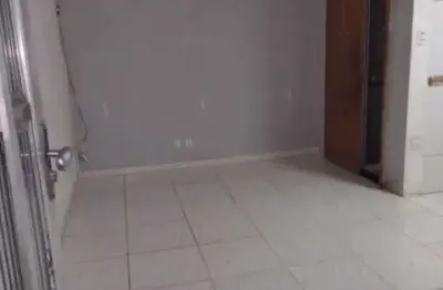 Apartamento com 1 quarto para alugar na rua delfos, curicica, rio de janeiro, 40 m2 por r$ 600