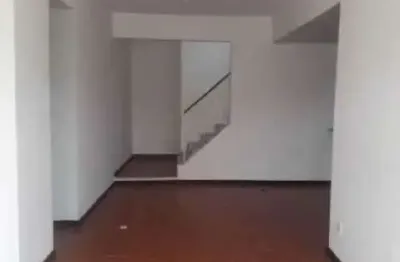 Casa em condomínio fechado com 3 quartos para alugar na rua collins, jacarepaguá, rio de janeiro, 150 m2 por r$ 2.200