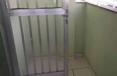 Kitnet / stúdio para alugar na rua aloândia, curicica, rio de janeiro, 40 m2 por r$ 700