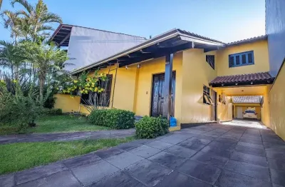 Casa com 3 dormitórios à venda, 220 m² por r$ 850.000,00 - centro - gravataí/rs