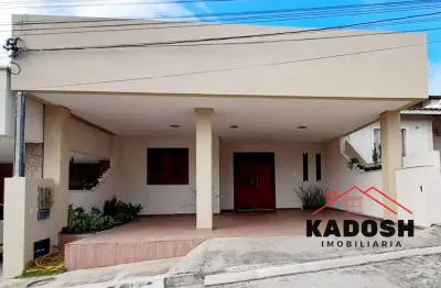 Casa a venda condomínio viva mais avenida localizado no bairro papagaio em feira de santana