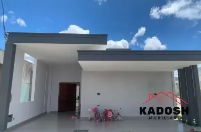 Casa para venda no condomínio casas de veneza localizada no bairro papagaio em feira de santana