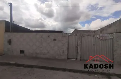 Imperdível: casa disponível para venda localizada no bairro tomba em feira de santana