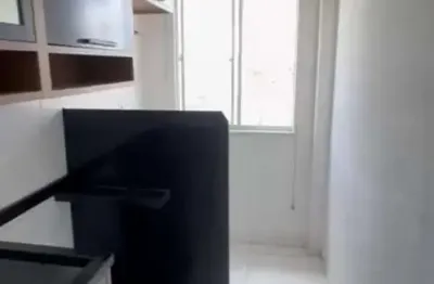 Apartamento no condomínio madrid, localizado no  bairro planejado jardim europa em feira de santana