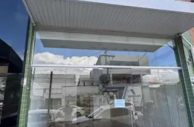 Excelente oportunidade ponto comercial para  locação localizado no bairro ponto central em feira de santana