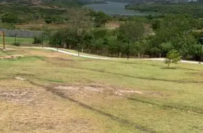 Terreno para venda no condomínio jardim dos girassóis localizado no bairro nova esperança em feira de santana