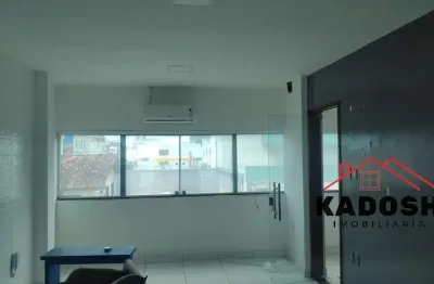 Sala comercial para locação em feira de santana-ba, bairro capuchinhos  1 sala, 1 banheiro, 30,00 m² de área